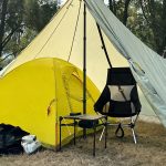 Classic Low-Profile Folding Camp Chair - Portable Outdoor Seat with Wooden Armrests - Imagem 5