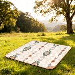 Small Bohemian Tassle Woven Rug - Indoor/Outdoor Accent Throw Mat for Picnic, Camping, or Home Decor – Bild 6