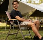 Stylish Portable Outdoor Folding Chair with Wood Armrests - Heavy-Duty Patio & Camping Seat - Imagem 3