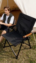Heavy-Duty Folding Camping Chair – High Back Portable Outdoor Director's Chair with Wooden Armrests — изображение 3